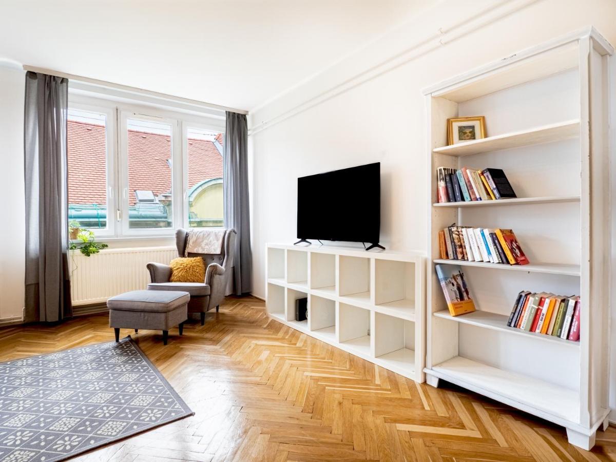 Buda Castle Cosy Apartment Budapeste Exterior foto